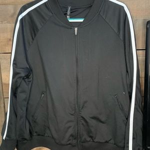 Black torrid zip up jacket